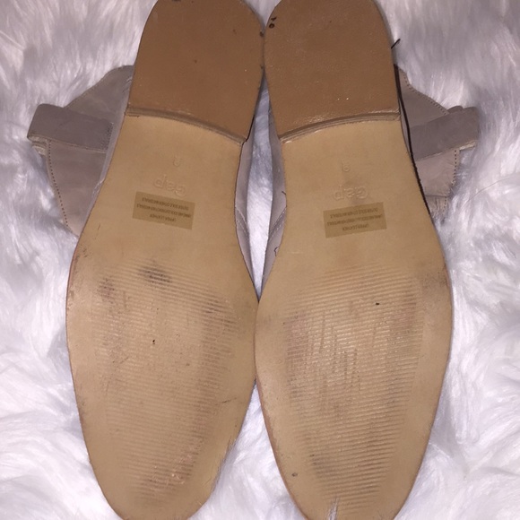 Ankle Boots! Taupe Leather Boots - Picture 7 of 8